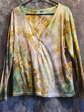 Tie-Dye Ribbed Henley Top - Green/Yellow/Purple